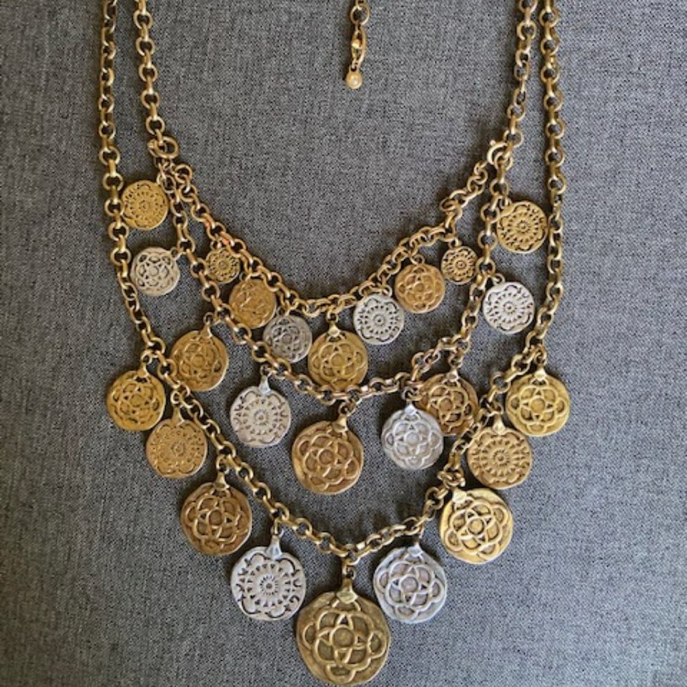 cabi Coin Necklace w/Bracelet